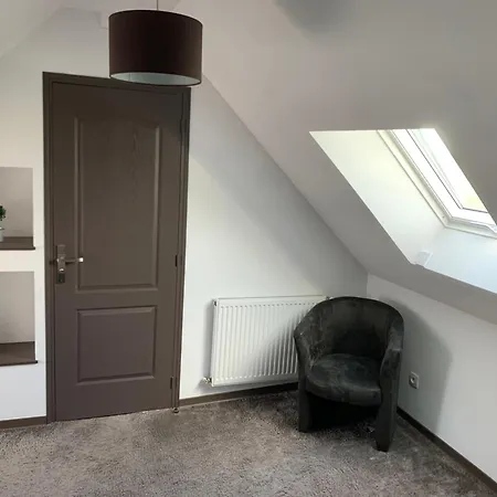 Chaleureuse Avec Acces Independant Et Sanitaires Independants 3*