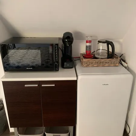 Chaleureuse Avec Acces Independant Et Sanitaires Independants Lägenhetshotell 3*